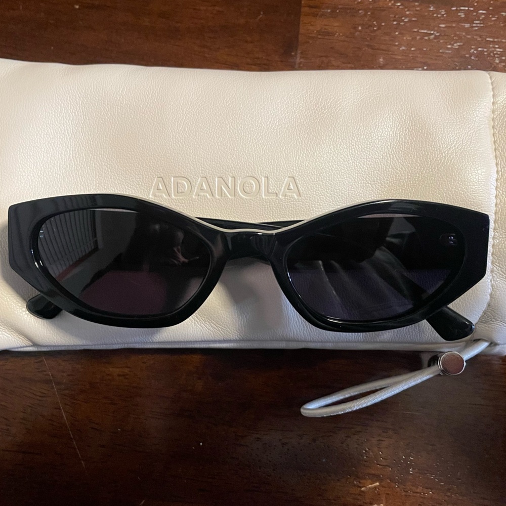 Adanola x Lexxola Black Cat-Eye Sunglasses